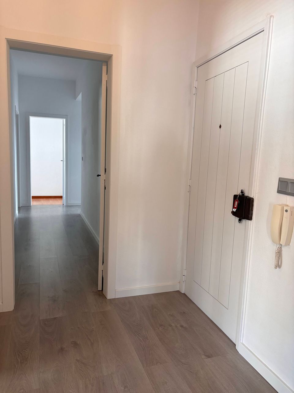 Excellent refurbished 3-bedr. apartment in the city centre! 2 / 5