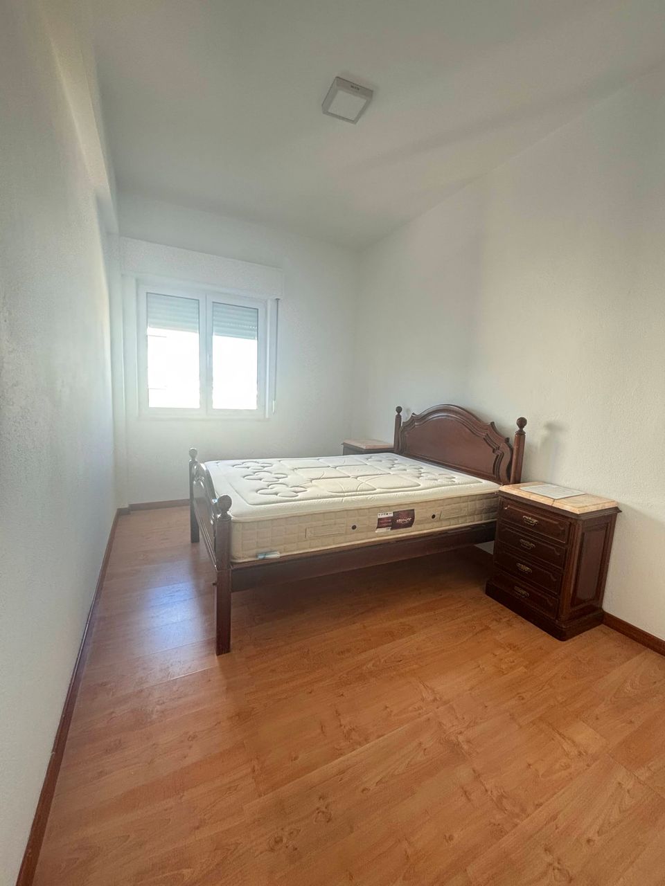 Excellent refurbished 3-bedr. apartment in the city centre! - Before