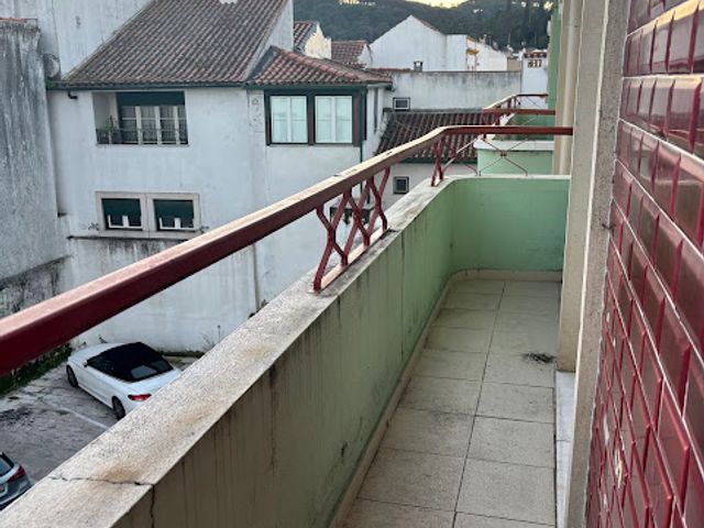 Refurbished 2-bedroom apartment for sale 3 / 5