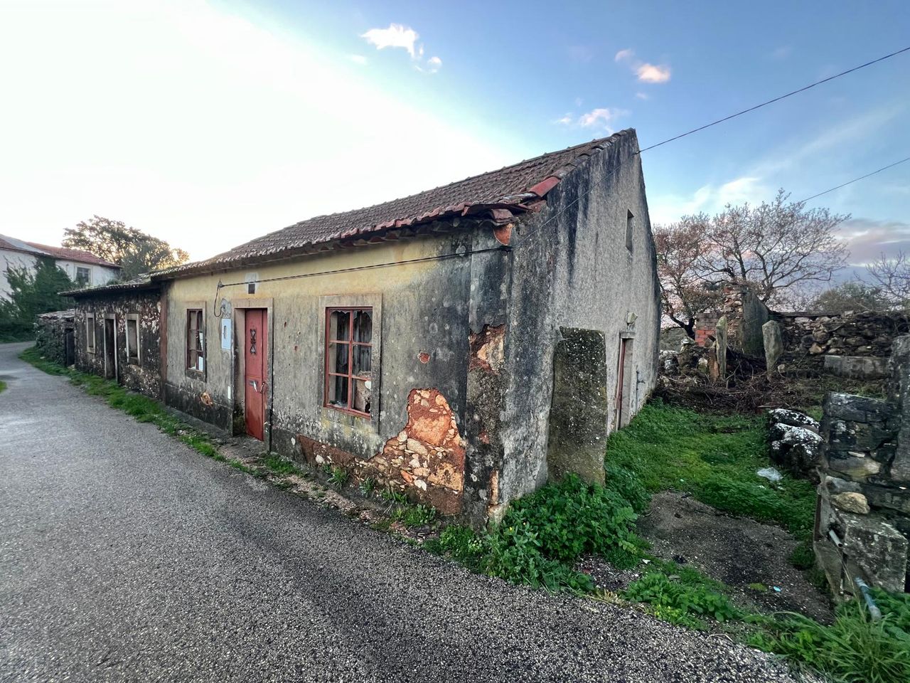 Casas em Pedra p/remodelar