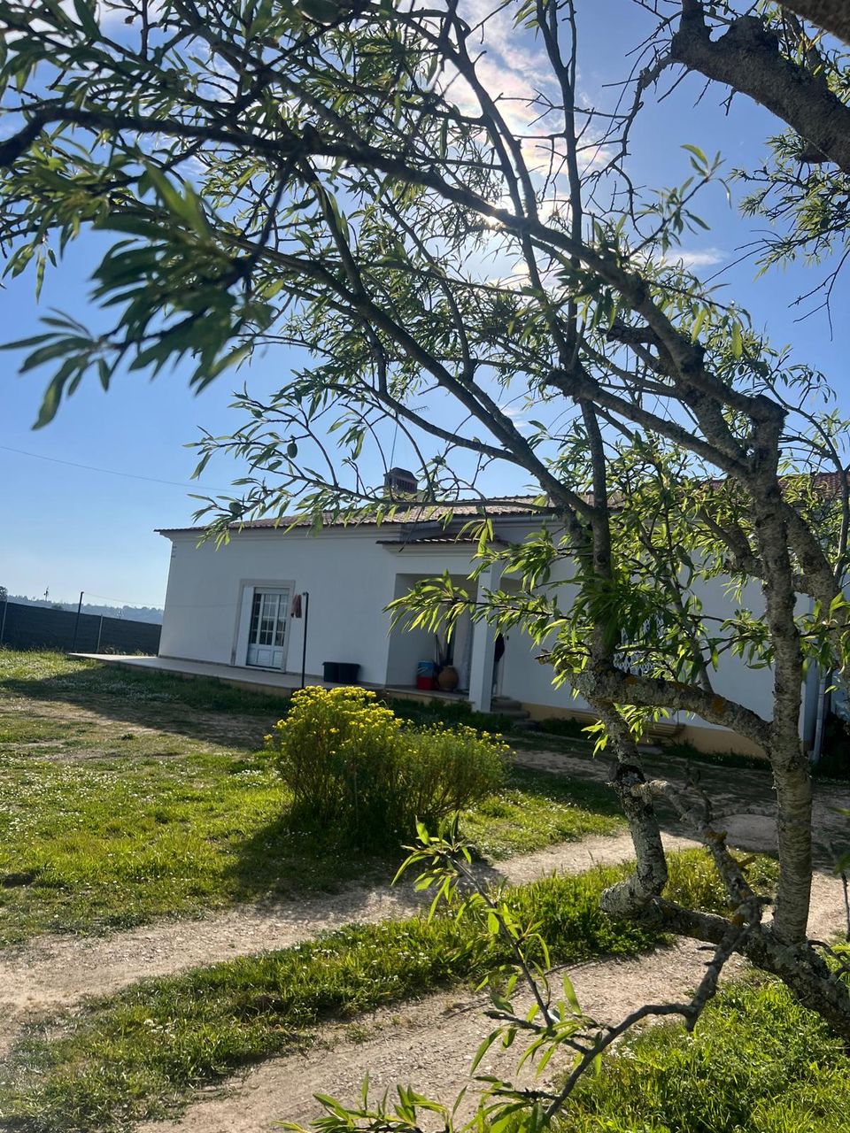 Excellent villa with land! 1 / 5